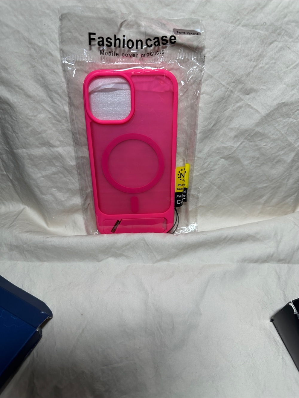 Pink MagSafe-Compatible Phone Case for iPhone 13/14/15 NWT